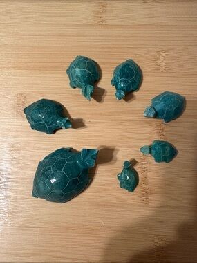 Hand Carved Stone Turtle Décor Set – Green.